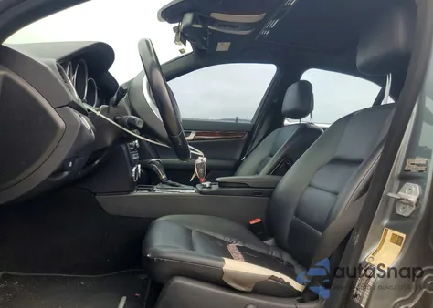 2012 Mercedes-Benz C 250 from USA, damaged, VIN WDDGF4HB9CA684867